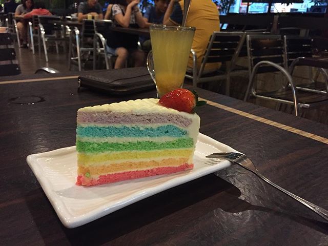 Rainbow cake