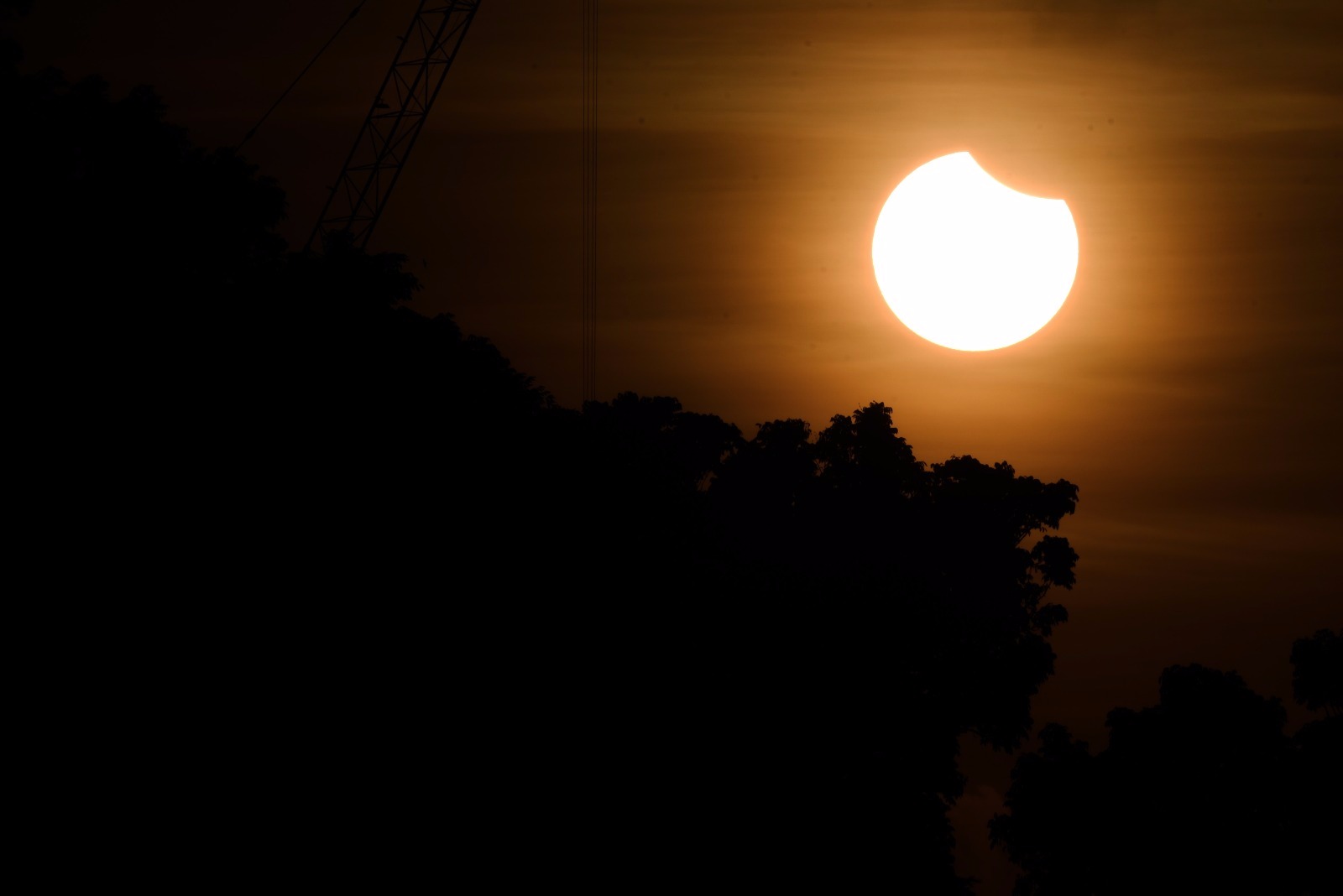 The eclipse at about 7.40am, with 20 per cent of the sun covered by the moon.  (Photo: Ngau Kai Yan) 