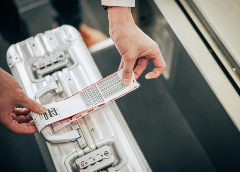 Airasia开放自助打印Baggage Tag · 出发前登机时间省更多！ DISCOVER JB // 盡在新山 新山美食 新山最新资讯