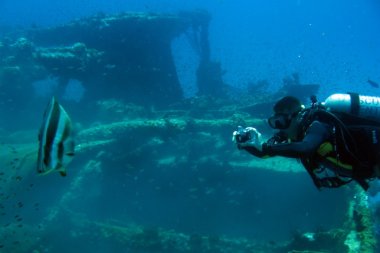 th_a3fd0d6548d4e2998084be3b208dfa5c_sarawak-borneo-playground-kuching-wreck-diving-2